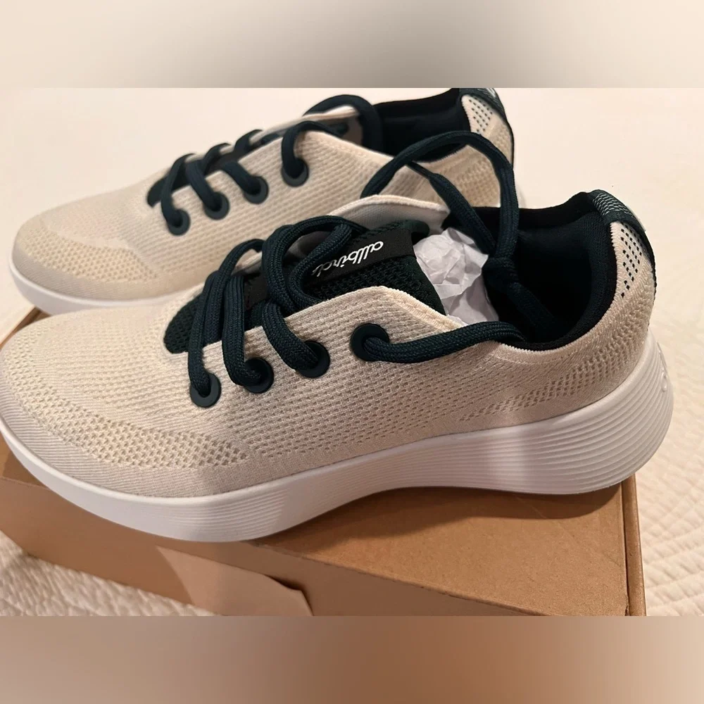 NIB Allbirds Tree Runner Women’s Sneakers in Cream and Teal - Picture 2 of 6